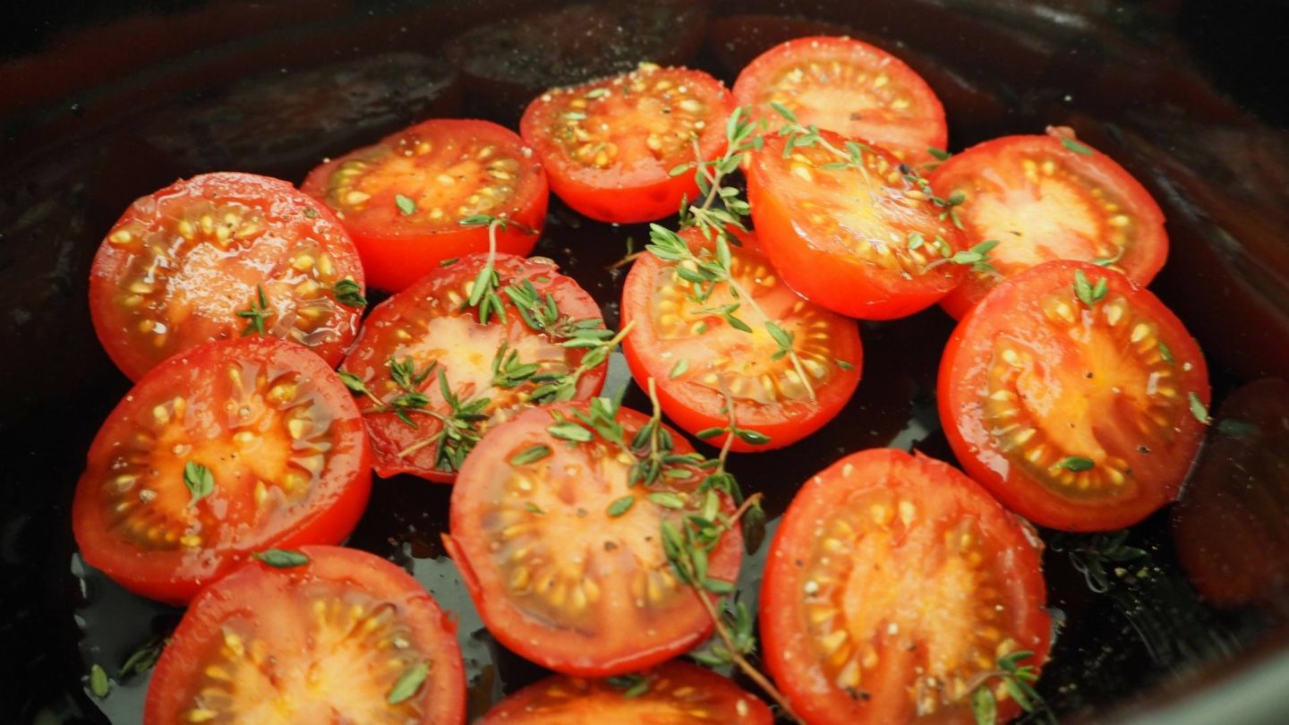 Slow Cooker Breakfast Baked Tomatoes || Recipe