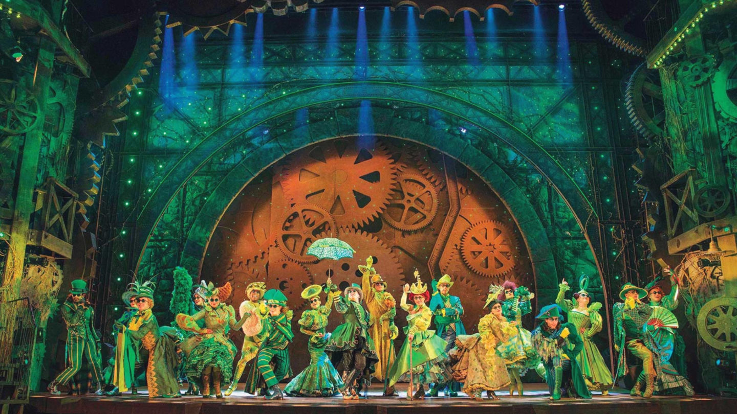 Wicked at the Apollo Victoria Theatre, Review || London