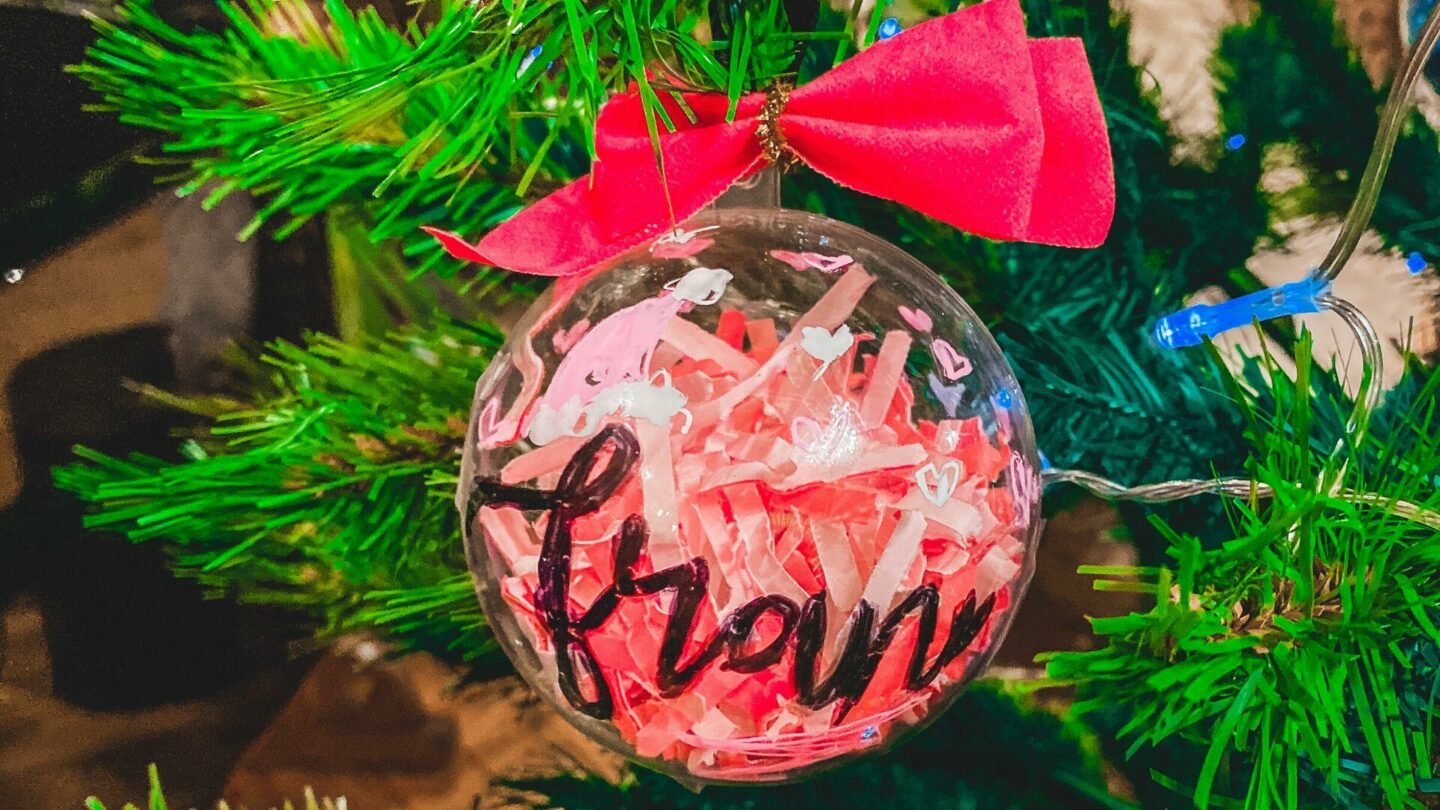 Christmas Crafting with Viking, How To Make Your Own Bauble || Lifestyle